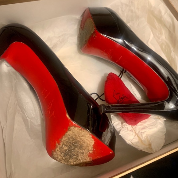 Louboutin Bianca Patent Leather 140 Calf Pump - Picture 5 of 6